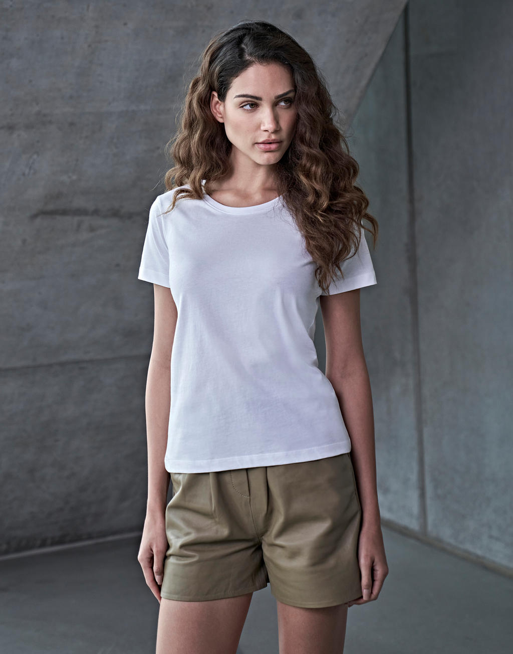 T-shirt femme coton lourd-185 g/m²Sof Tee-11954