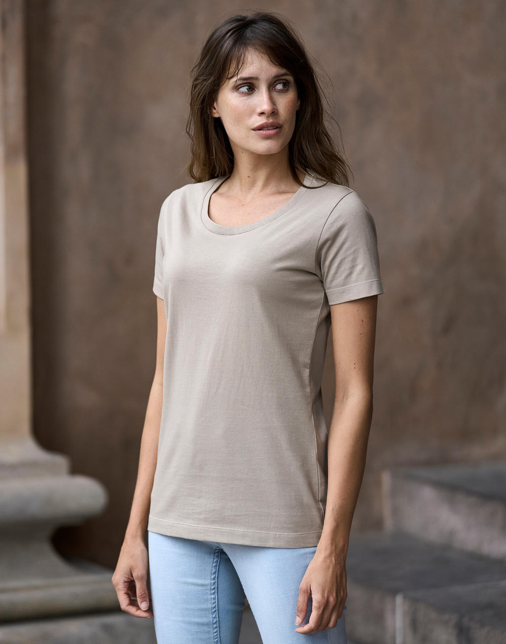 T-shirt femme coton lourd-185 g/m²Sof Tee-11954